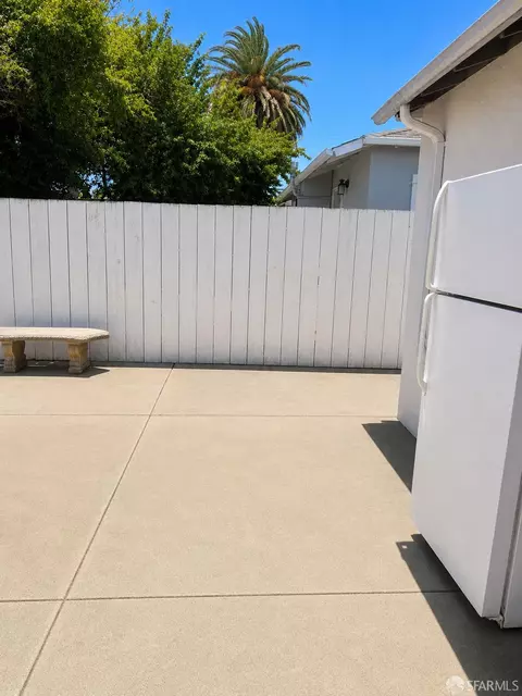 Exterior - 8422 B St, Oakland, CA 94621 photo 7 of 14