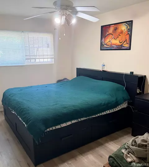 Bedroom - 8422 B St, Oakland, CA 94621 photo 5 of 6