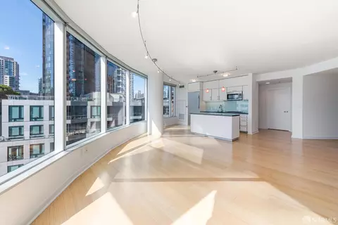 Living - 301 Main St #10F, San Francisco, CA 94105 photo 5 of 10