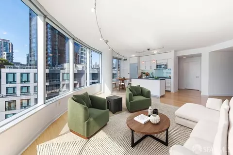 Living - 301 Main St #10F, San Francisco, CA 94105 photo 2 of 10