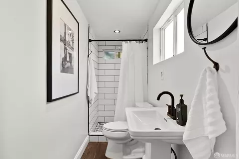 Bath - 1712 Quesada Ave, San Francisco, CA 94124 photo 1 of 3