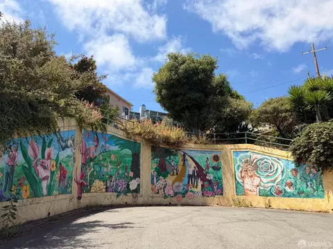 Exterior - 1712 Quesada Ave, San Francisco, CA 94124 photo 12 of 14