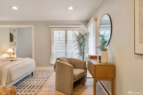 Bedroom - 842 Edinburgh St, San Francisco, CA 94112 photo 5 of 7