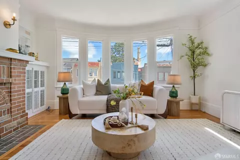 Living - 842 Edinburgh St, San Francisco, CA 94112 photo 4 of 5