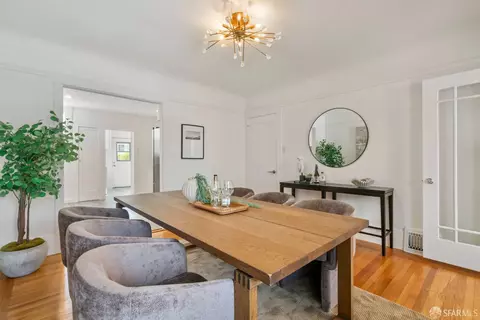 Dining - 842 Edinburgh St, San Francisco, CA 94112 photo 1 of 4