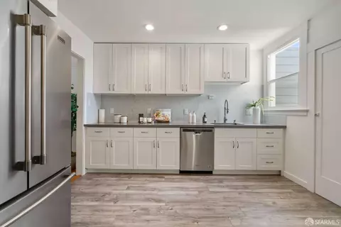 Kitchen - 842 Edinburgh St, San Francisco, CA 94112 photo 2 of 6