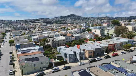 View/Area - 842 Edinburgh St, San Francisco, CA 94112 photo 1 of 5
