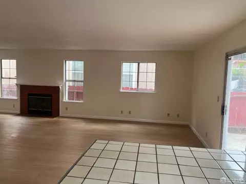 Living - 911 3rd St, Rodeo, CA 94572 photo 3 of 6
