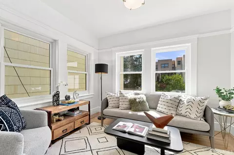 Living - 427 23rd Ave, San Francisco, CA 94121 photo 5 of 8