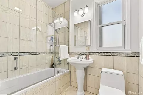 Bath - 427 23rd Ave, San Francisco, CA 94121 photo 1 of 2