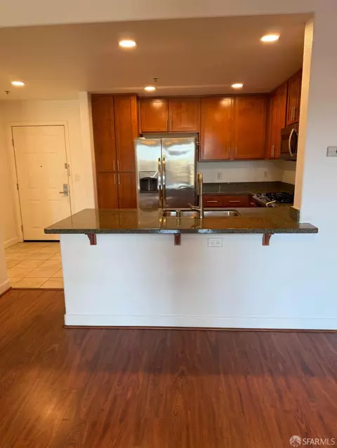 Kitchen - 423 7th St #113, Oakland, CA 94607 photo 2 of 2