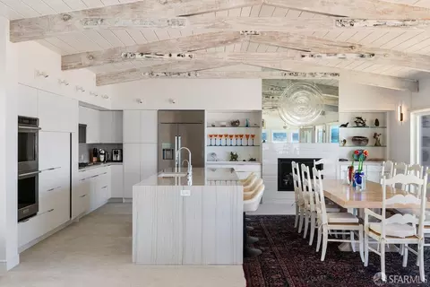 Kitchen - 543 Beach Dr, Aptos, CA 95003 photo 2 of 3