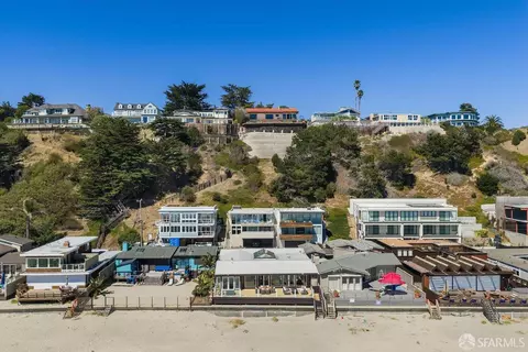 View/Area - 543 Beach Dr, Aptos, CA 95003 photo 3 of 10