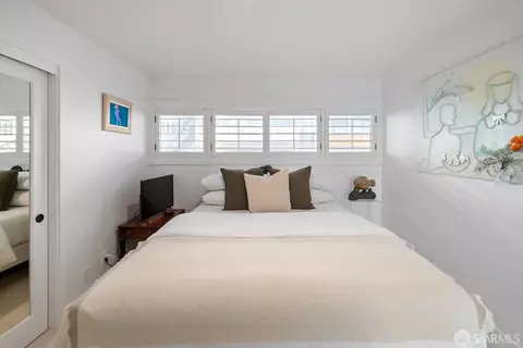 Bedroom - 543 Beach Dr, Aptos, CA 95003 photo 7 of 8