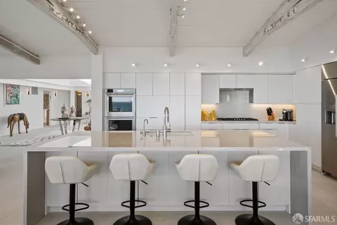 Kitchen - 543 Beach Dr, Aptos, CA 95003 photo 3 of 3