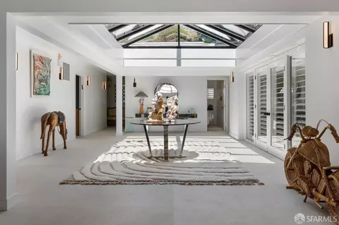 Entry Way - 543 Beach Dr, Aptos, CA 95003 photo 1 of 3