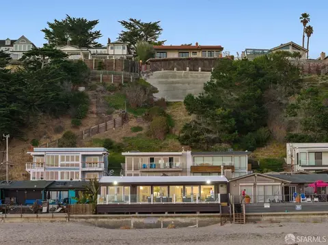 Exterior - 543 Beach Dr, Aptos, CA 95003 photo 4 of 5