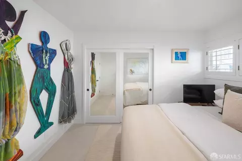 Bedroom - 543 Beach Dr, Aptos, CA 95003 photo 8 of 8