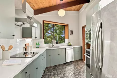 Kitchen - 140 Panoramic Way, Berkeley, CA 94704 photo 5 of 6