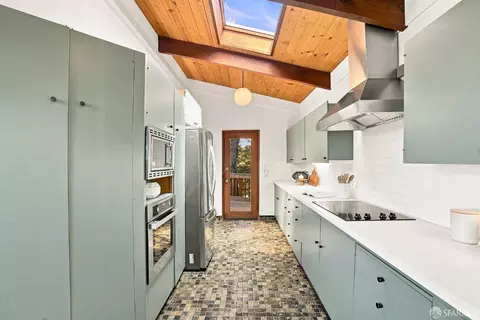 Kitchen - 140 Panoramic Way, Berkeley, CA 94704 photo 3 of 6
