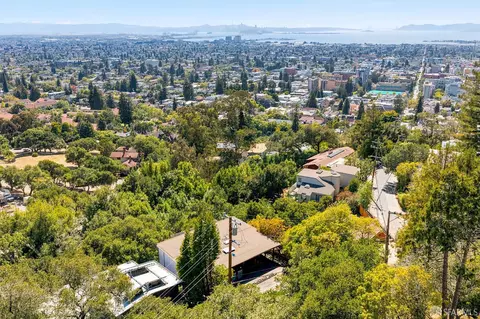 View/Area - 140 Panoramic Way, Berkeley, CA 94704 photo 7 of 7