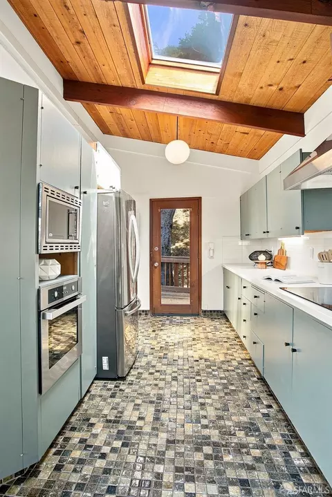 Kitchen - 140 Panoramic Way, Berkeley, CA 94704 photo 4 of 6