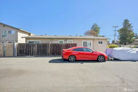 Exterior - 391 Bartlett Ave, Hayward, CA 94541 photo 8 of 12