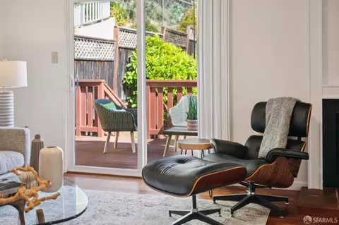 Exterior - 115 Bay View Rd, Pacifica, CA 94044 photo 2 of 12