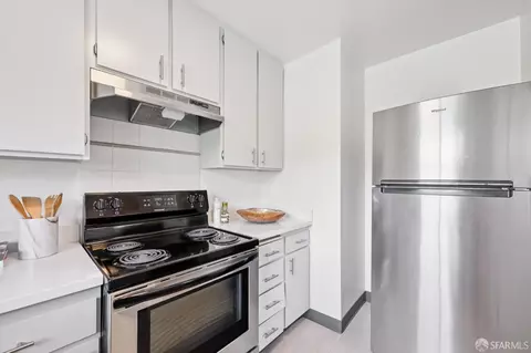 Kitchen - 115 Bay View Rd, Pacifica, CA 94044 photo 5 of 5