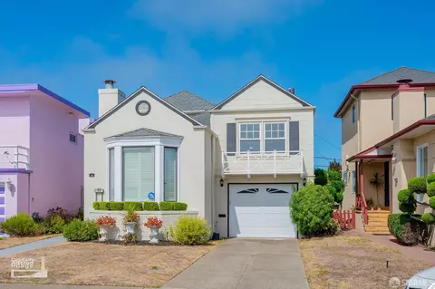 13 Lake Forest Dr, Daly City, CA 94015