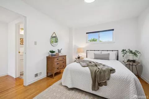 Bedroom - 1501 Francisco St, Berkeley, CA 94703 photo 3 of 4