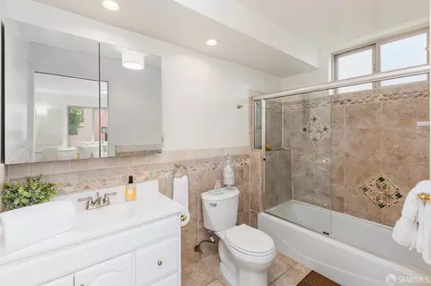 Bath - 1701 22nd Ave, San Francisco, CA 94122 photo 4 of 5