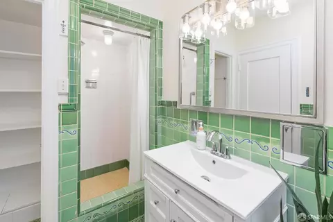 Bath - 1701 22nd Ave, San Francisco, CA 94122 photo 2 of 5