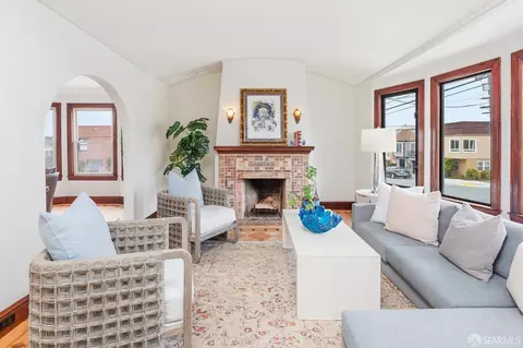 Living - 1701 22nd Ave, San Francisco, CA 94122 photo 2 of 5