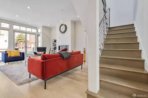 Other - 989 Sutter St #2, San Francisco, CA 94109 photo 4 of 10