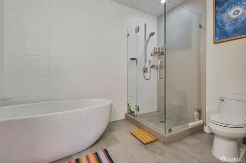 Bath - 989 Sutter St #2, San Francisco, CA 94109 photo 5 of 7