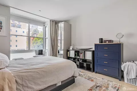 Bedroom - 989 Sutter St #2, San Francisco, CA 94109 photo 11 of 13