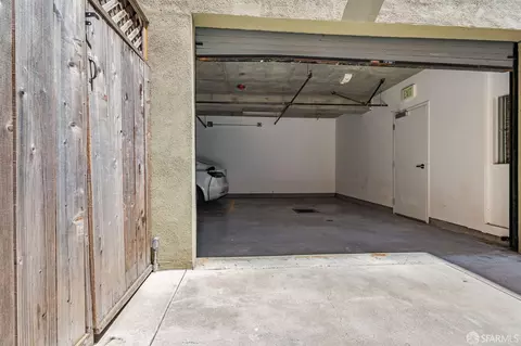 Exterior - 989 Sutter St #2, San Francisco, CA 94109 photo 5 of 5