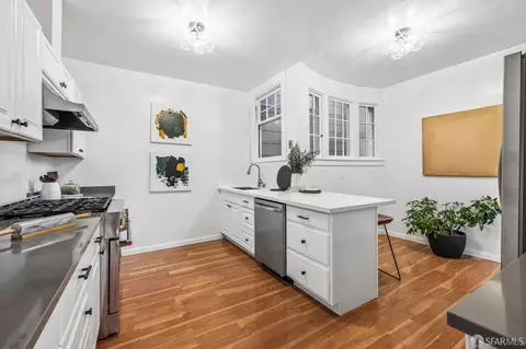 Kitchen - 499 36th Ave, San Francisco, CA 94121 photo 7 of 7