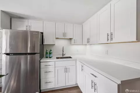 Kitchen - 499 36th Ave, San Francisco, CA 94121 photo 4 of 7
