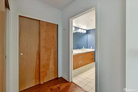 Entry Way - 5800 3rd St #1310, San Francisco, CA 94124 photo 3 of 3