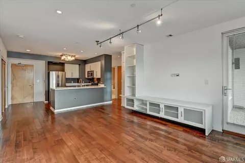 Living - 5800 3rd St #1310, San Francisco, CA 94124 photo 2 of 7