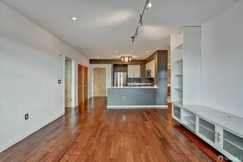 Living - 5800 3rd St #1310, San Francisco, CA 94124 photo 3 of 7