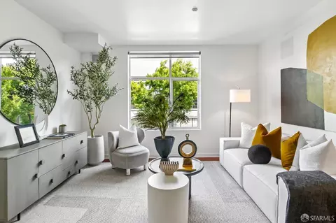 451 Kansas St #282, San Francisco, CA 94107
