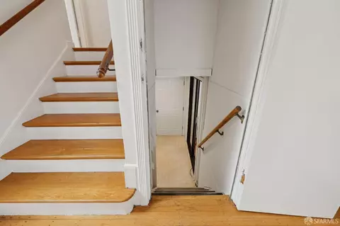 Entry Way - 950 Eucalyptus Dr, San Francisco, CA 94132 photo 6 of 6