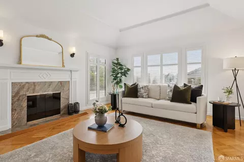 Living - 950 Eucalyptus Dr, San Francisco, CA 94132 photo 2 of 5