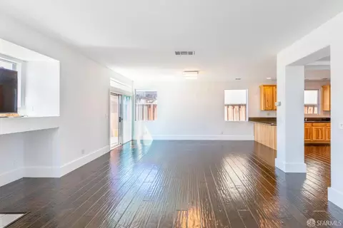 Living - 4457 Fall Ln, Oakley, CA 94561 photo 5 of 9