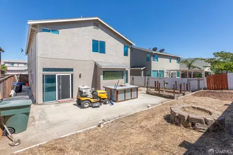 Exterior - 4457 Fall Ln, Oakley, CA 94561 photo 8 of 9