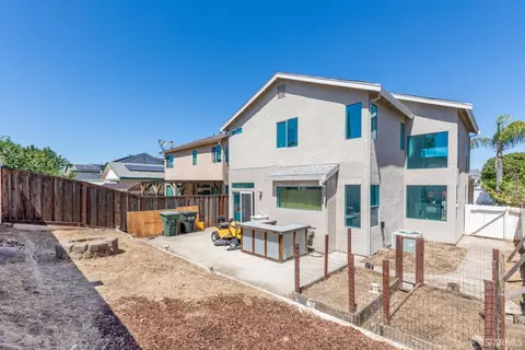 Exterior - 4457 Fall Ln, Oakley, CA 94561 photo 7 of 9
