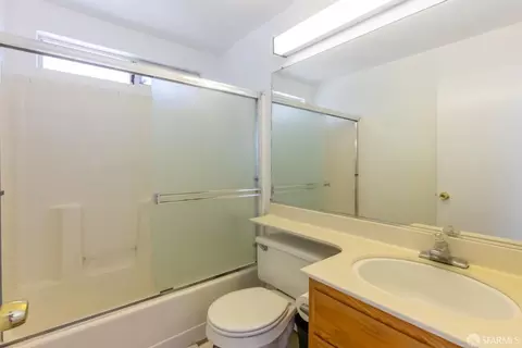 Bath - 4457 Fall Ln, Oakley, CA 94561 photo 5 of 5